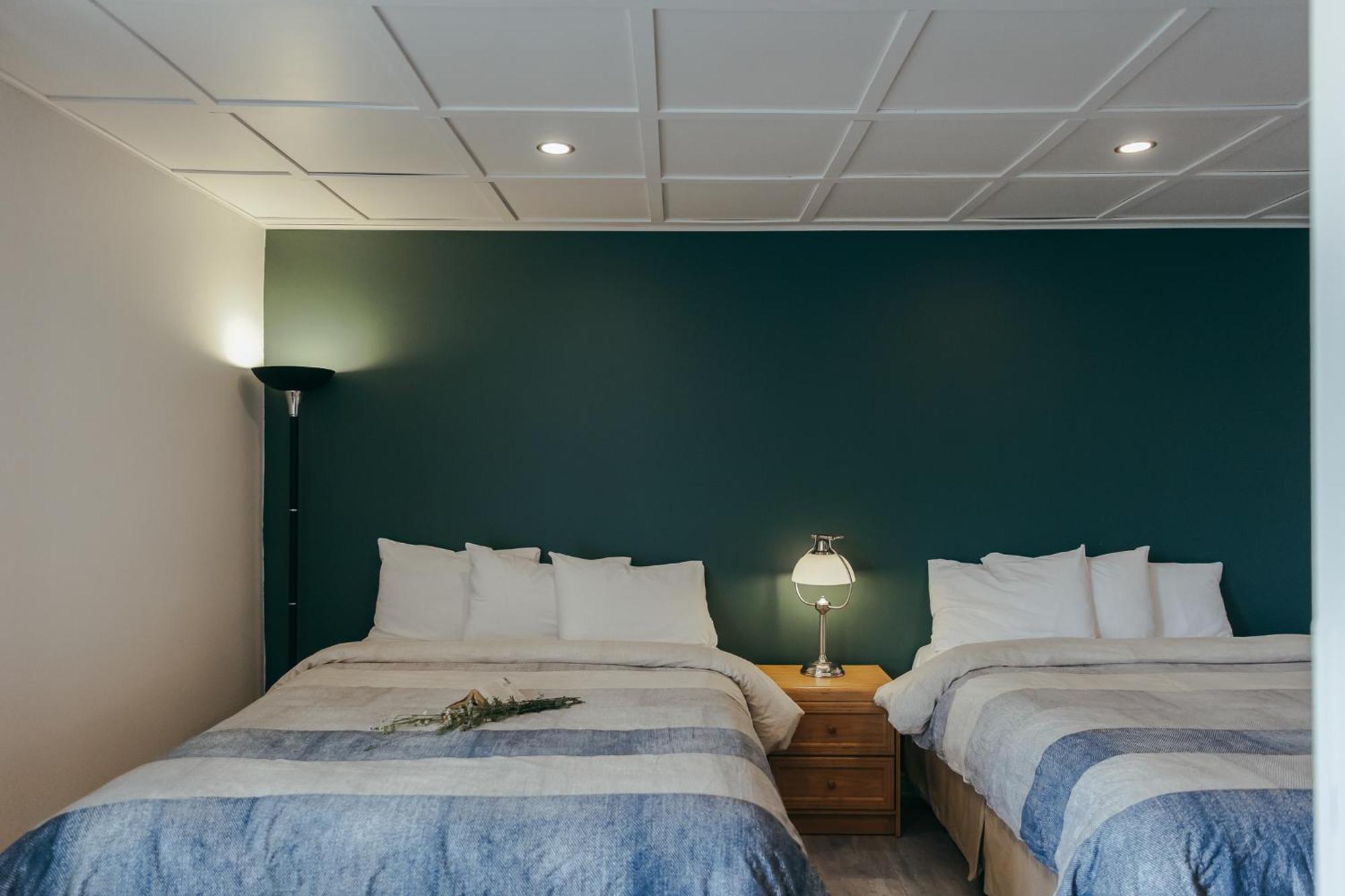 Motel Des Cascades Baie-Saint-Paul Dış mekan fotoğraf